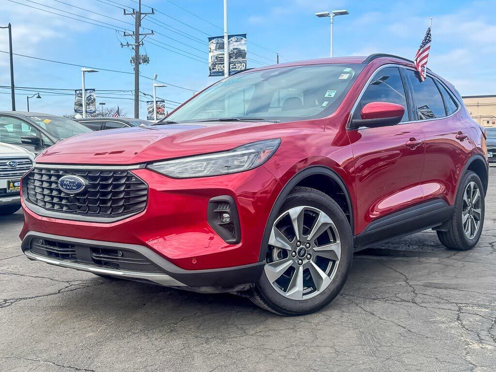2024 FORD Escape