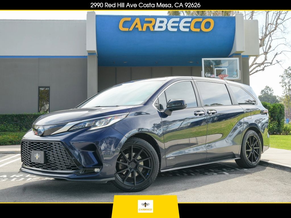 2021 TOYOTA Sienna