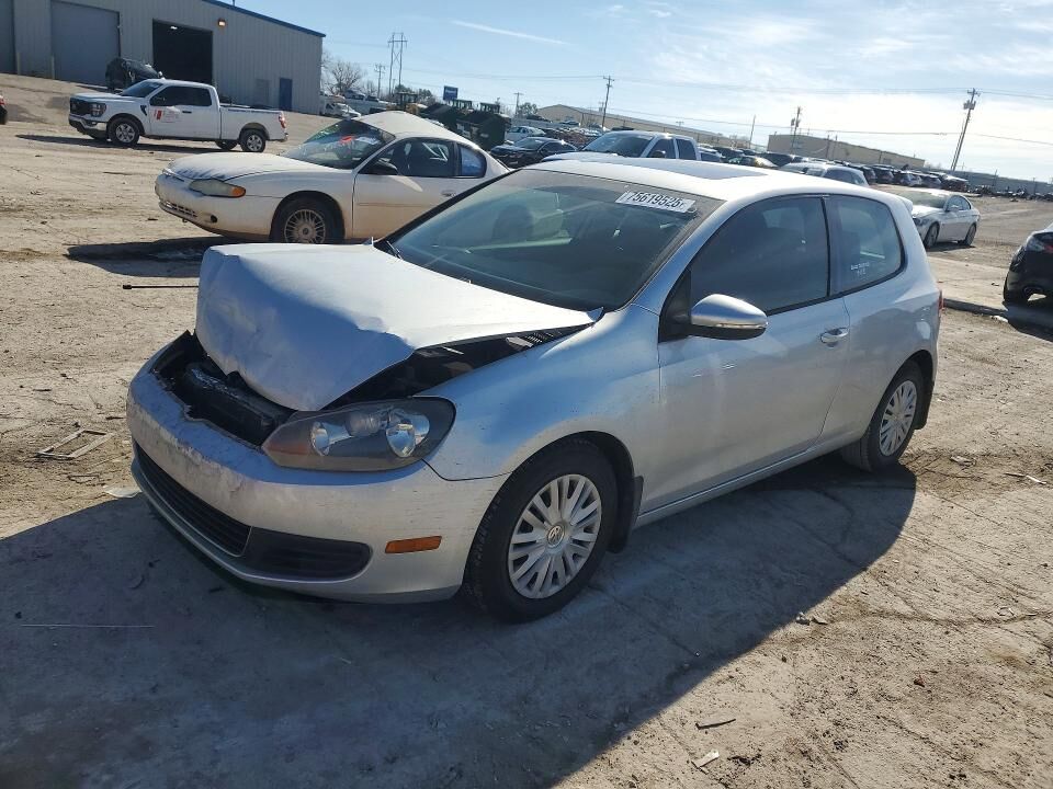 2012 VOLKSWAGEN Golf