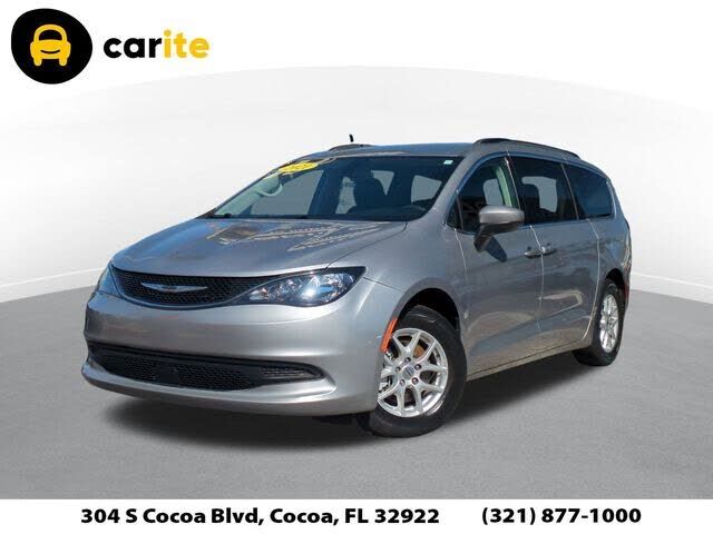2021 CHRYSLER Voyager