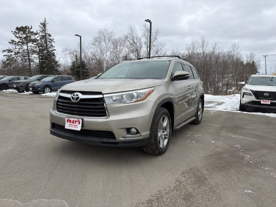 2015 TOYOTA Highlander