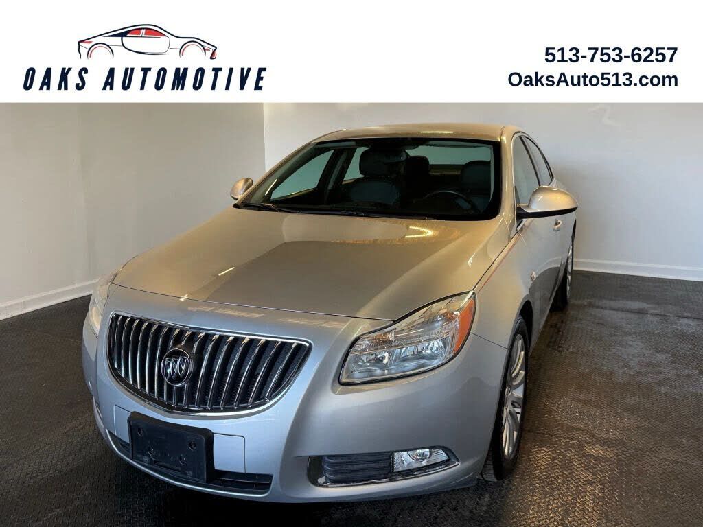2011 BUICK Regal