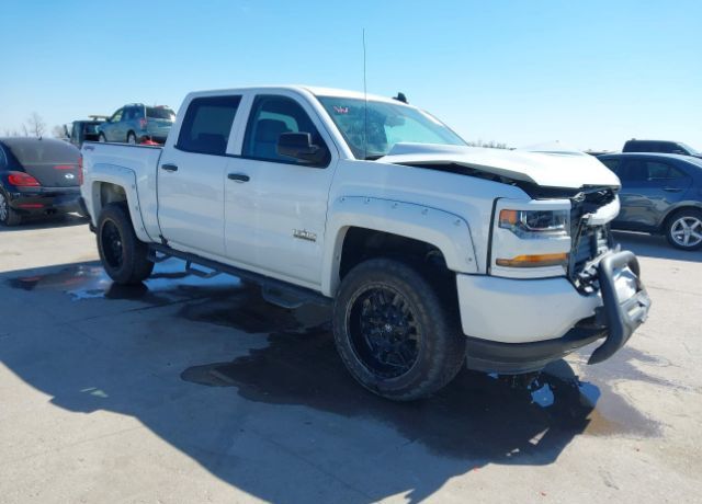 2018 CHEVROLET Silverado