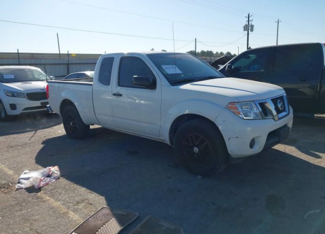 2017 NISSAN Frontier