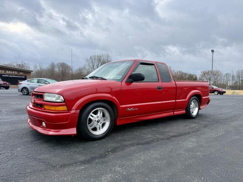 2002 CHEVROLET S-10 Pickup