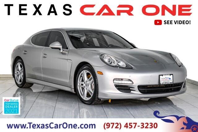 2010 PORSCHE Panamera