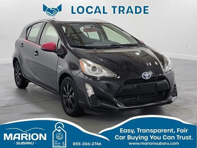 2016 TOYOTA Prius