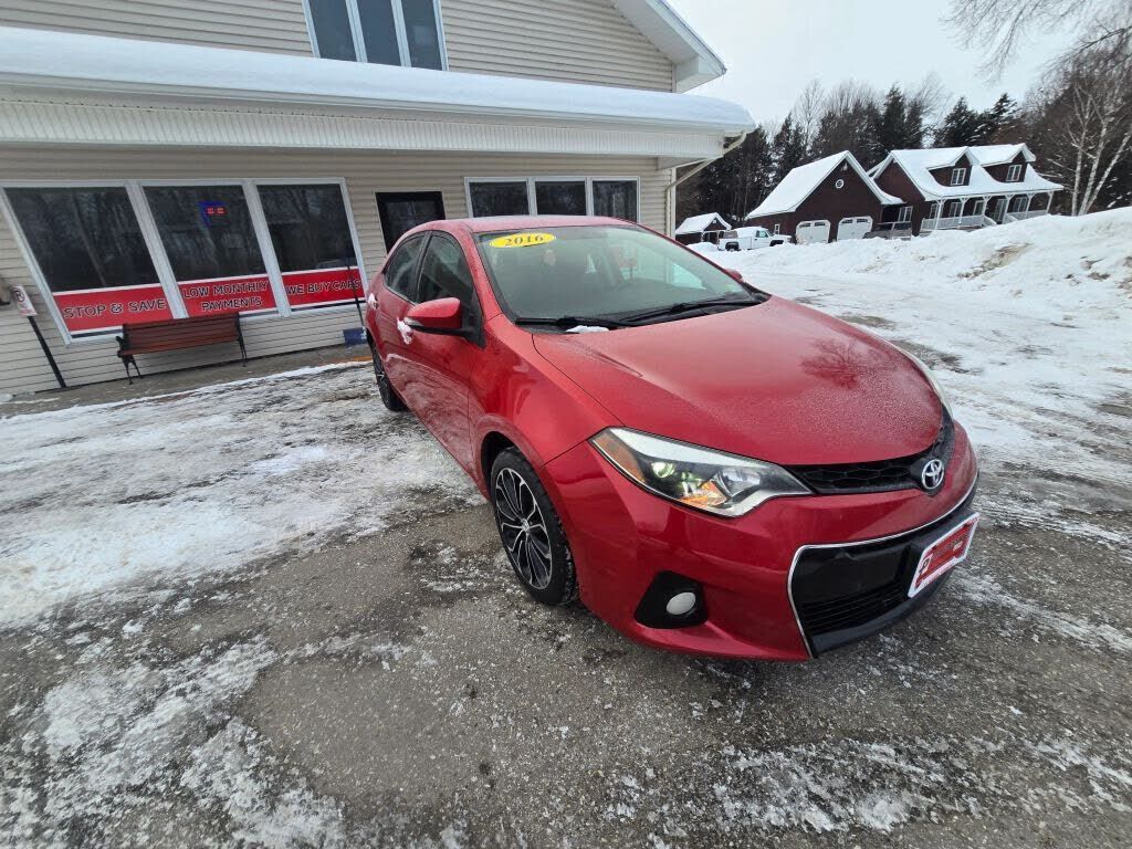 2016 TOYOTA Corolla