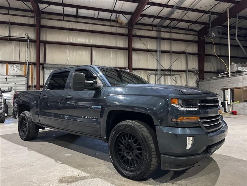 2018 CHEVROLET Silverado