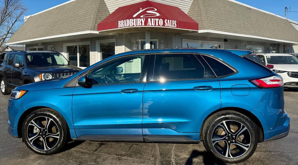 2020 FORD Edge