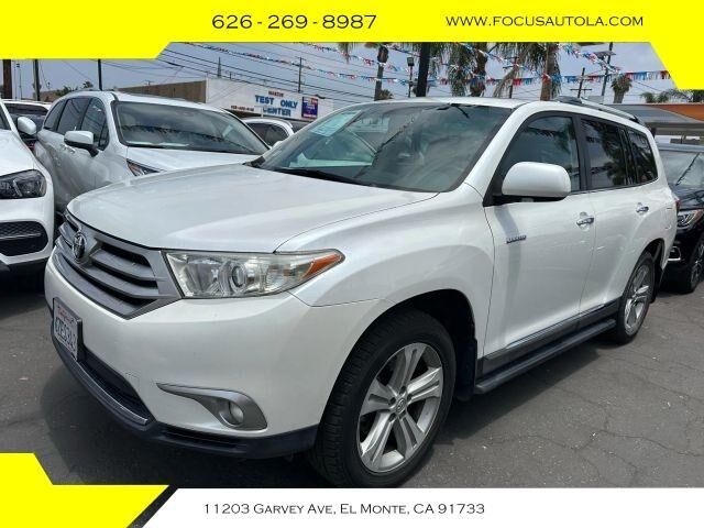 2012 TOYOTA Highlander