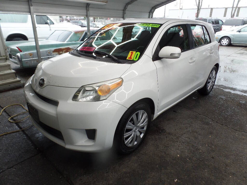 Toyota SCION xD