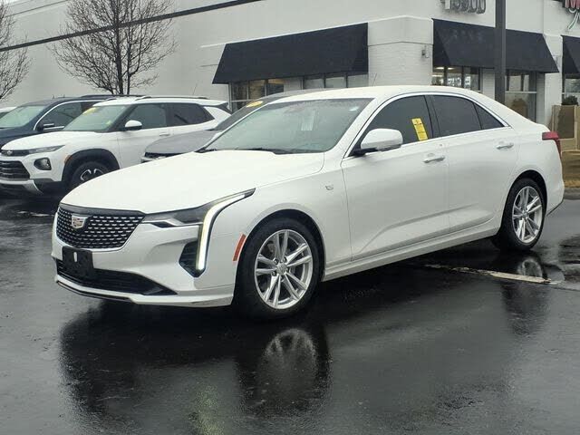 2022 CADILLAC CT4