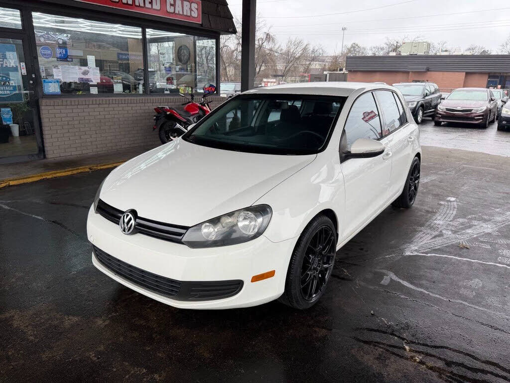 2013 VOLKSWAGEN Golf