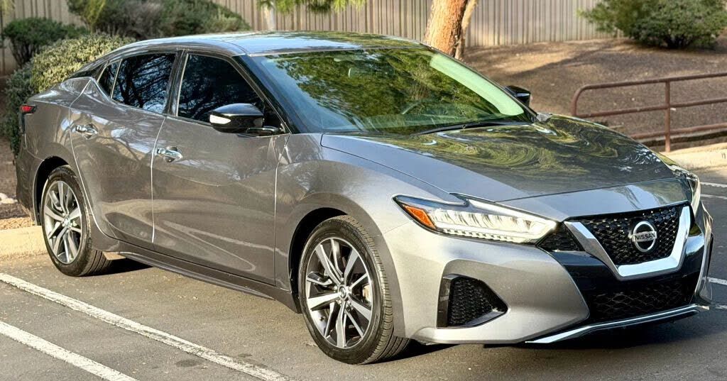 2019 NISSAN Maxima