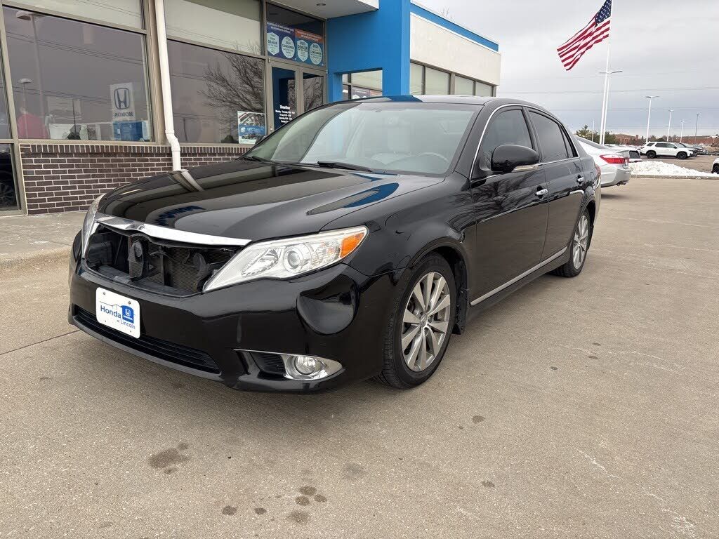 2012 TOYOTA Avalon