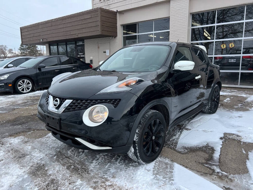 2017 NISSAN Juke