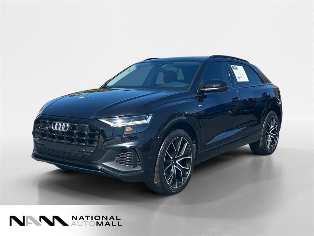 2020 AUDI Q8