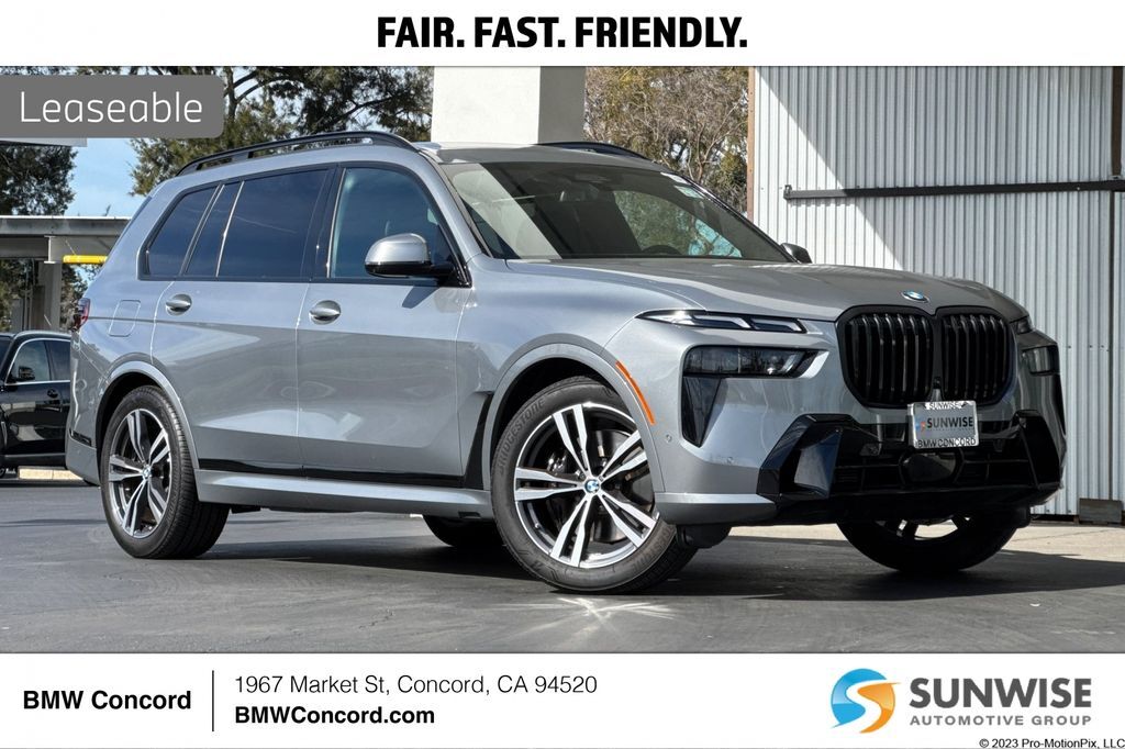 2025 BMW X7