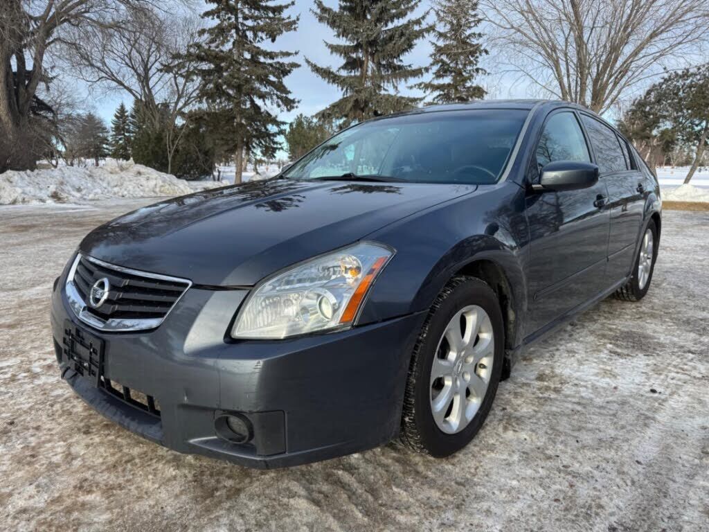 Nissan Maxima