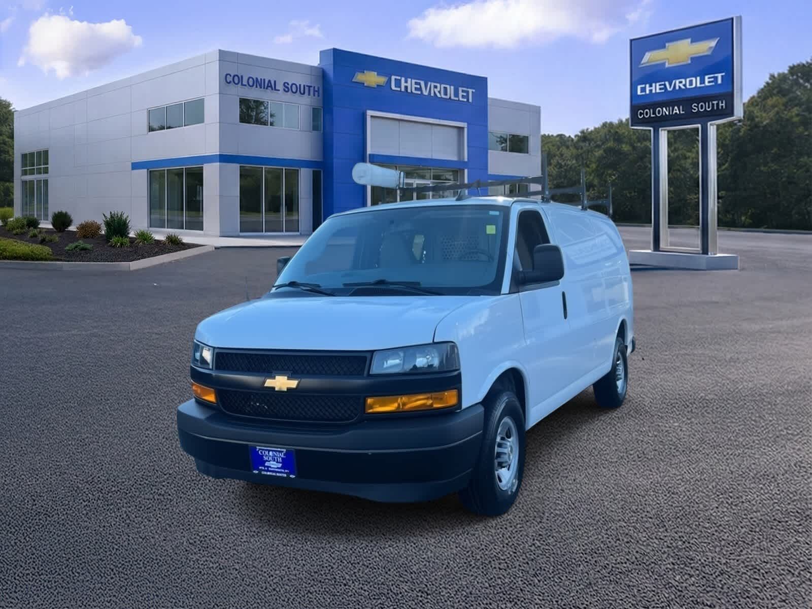 2024 CHEVROLET Express