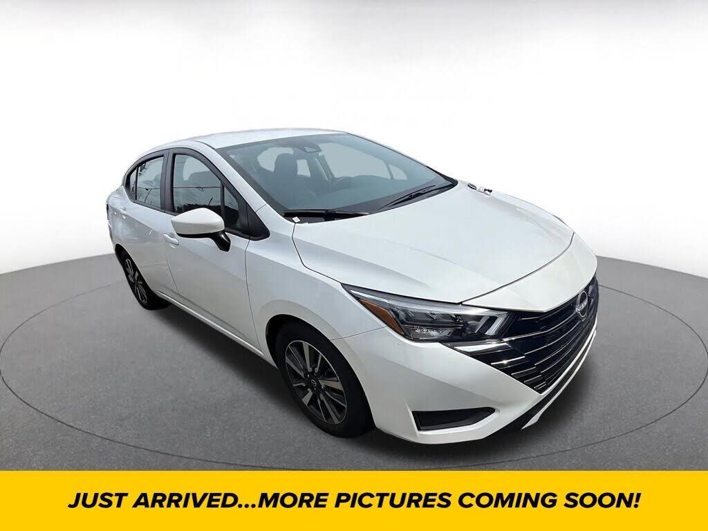 2025 NISSAN Versa