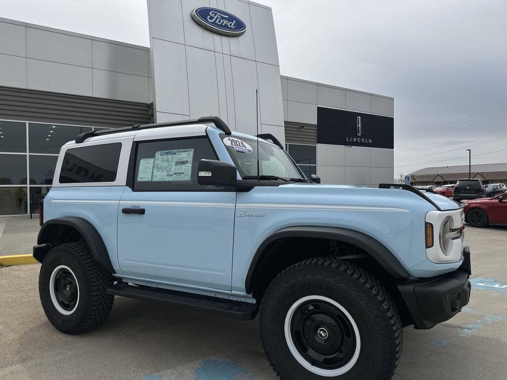 2024 FORD Bronco