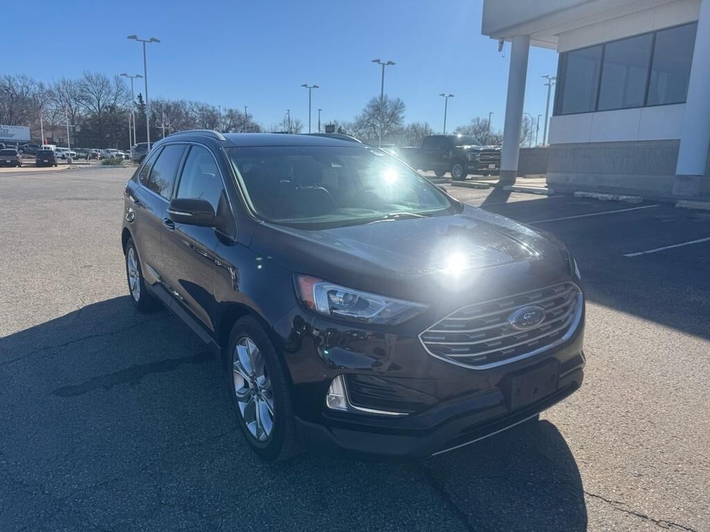 2019 FORD Edge