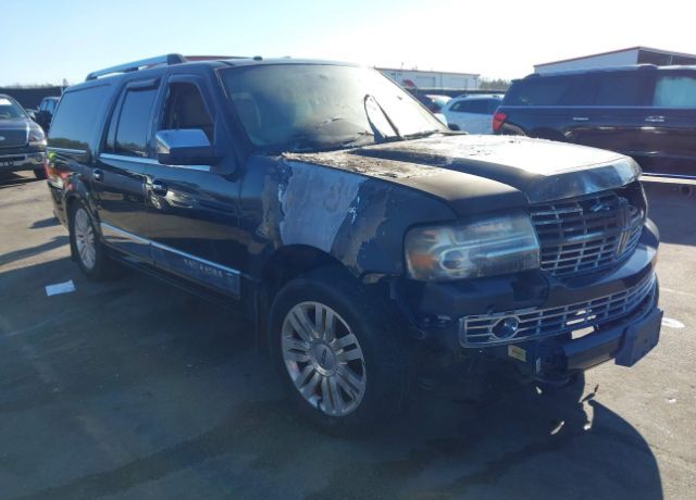 2013 LINCOLN Navigator