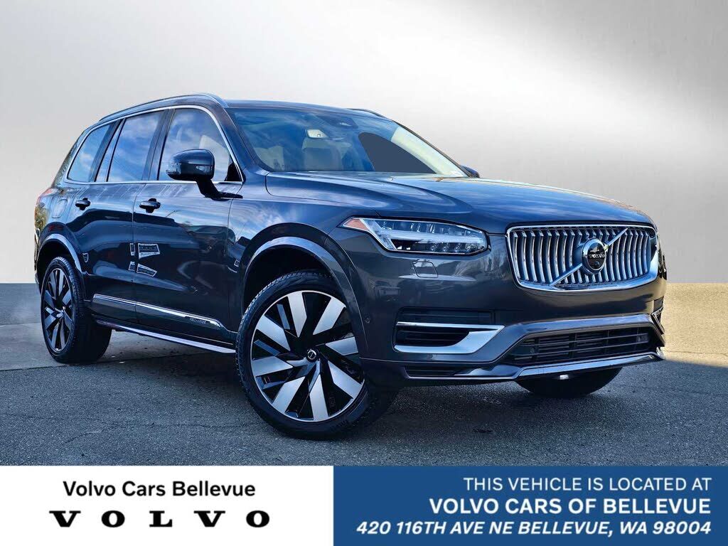 2023 VOLVO XC90