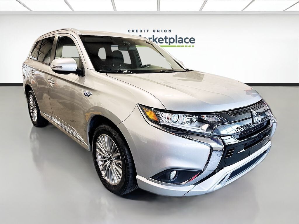2022 MITSUBISHI Outlander