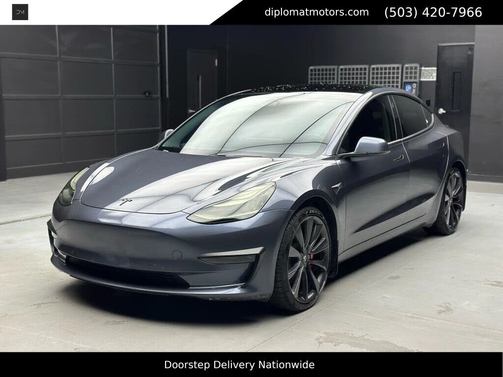 2020 TESLA Model 3
