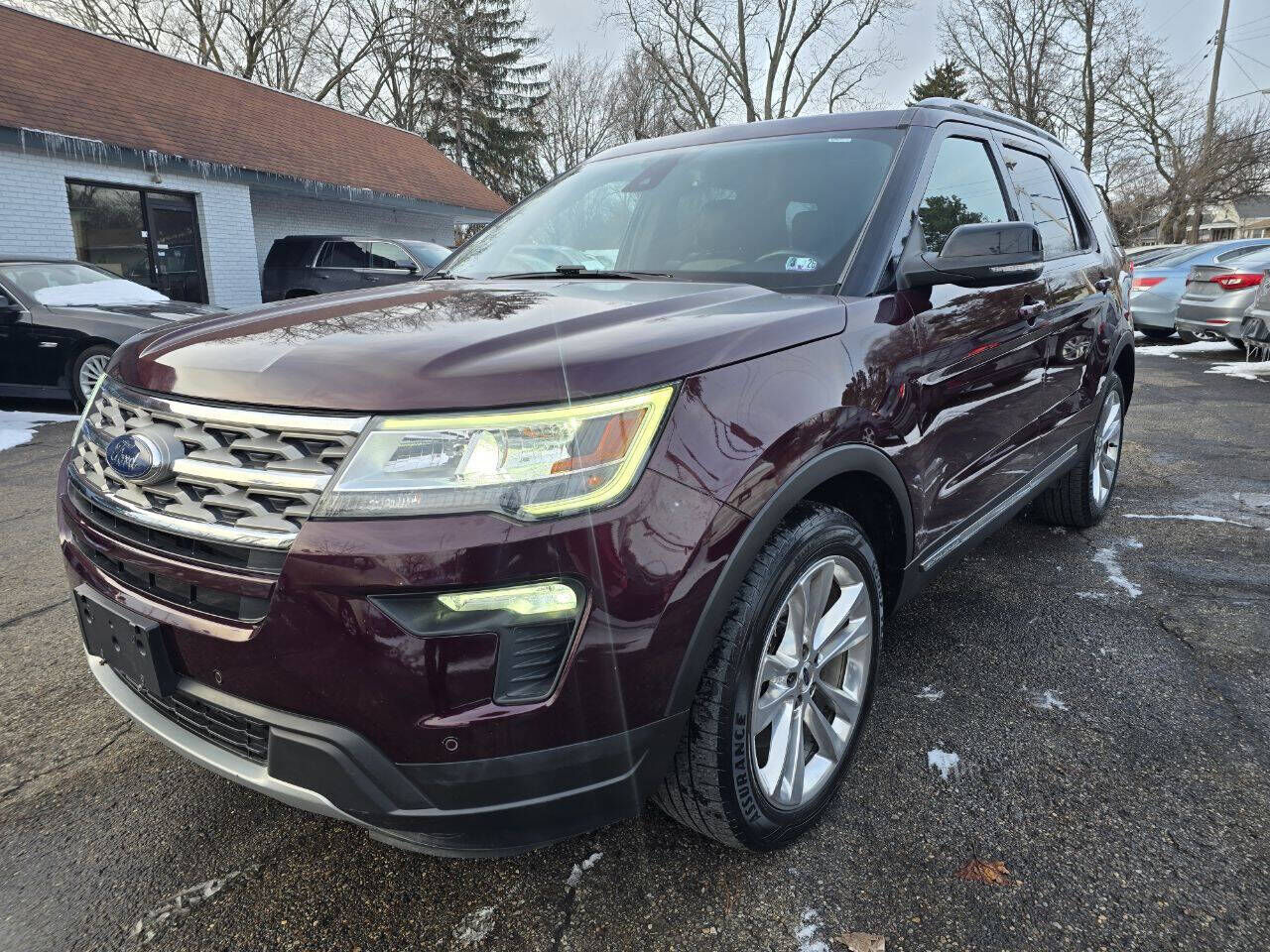 2018 FORD Explorer