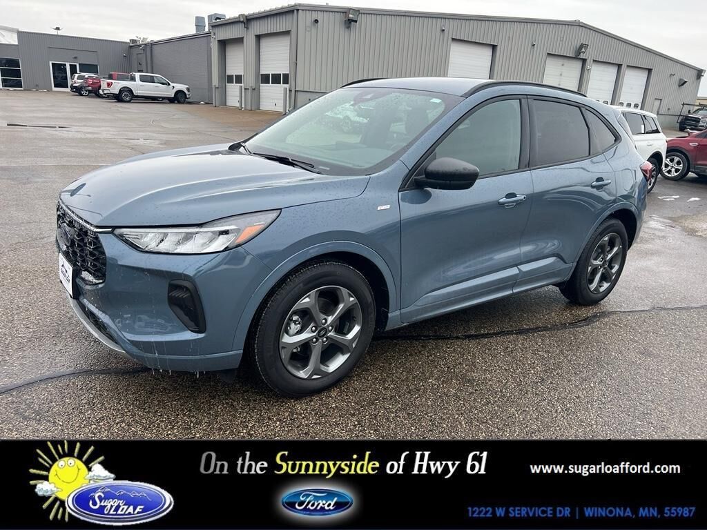2024 FORD Escape