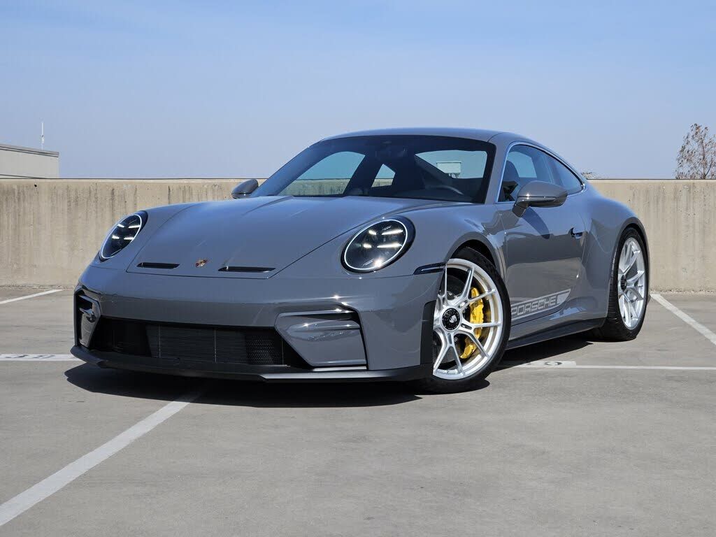 2026 PORSCHE 911