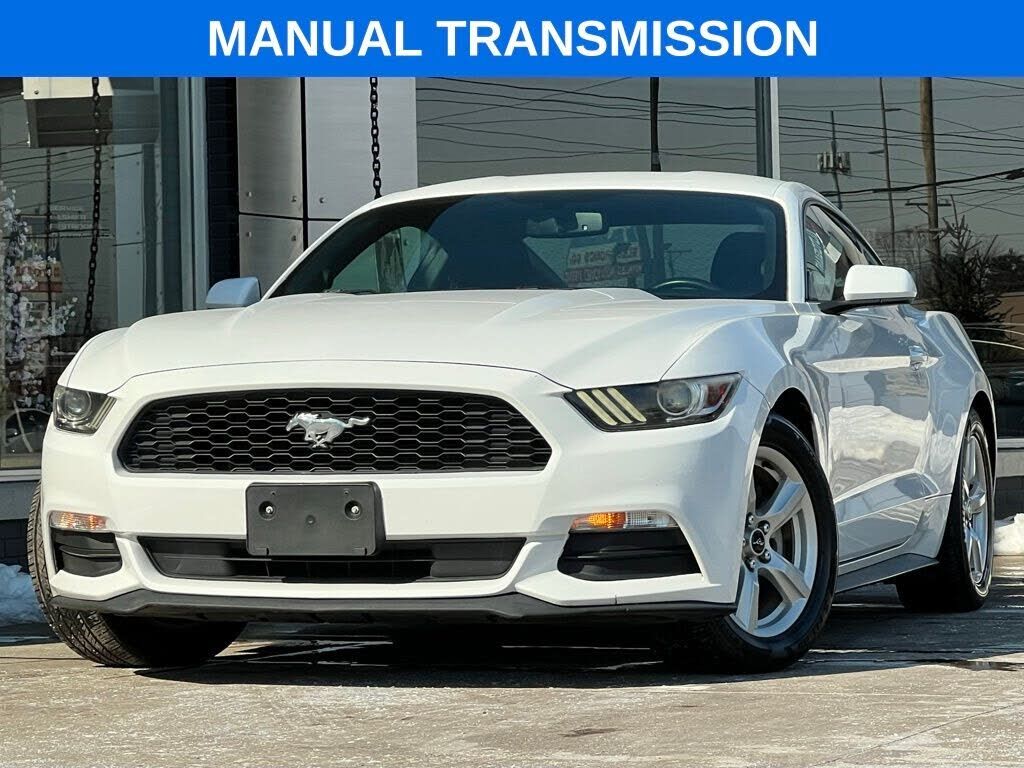 2017 FORD Mustang