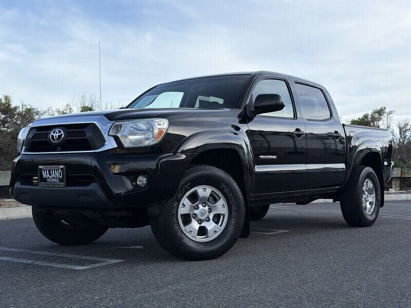 2013 TOYOTA Tacoma