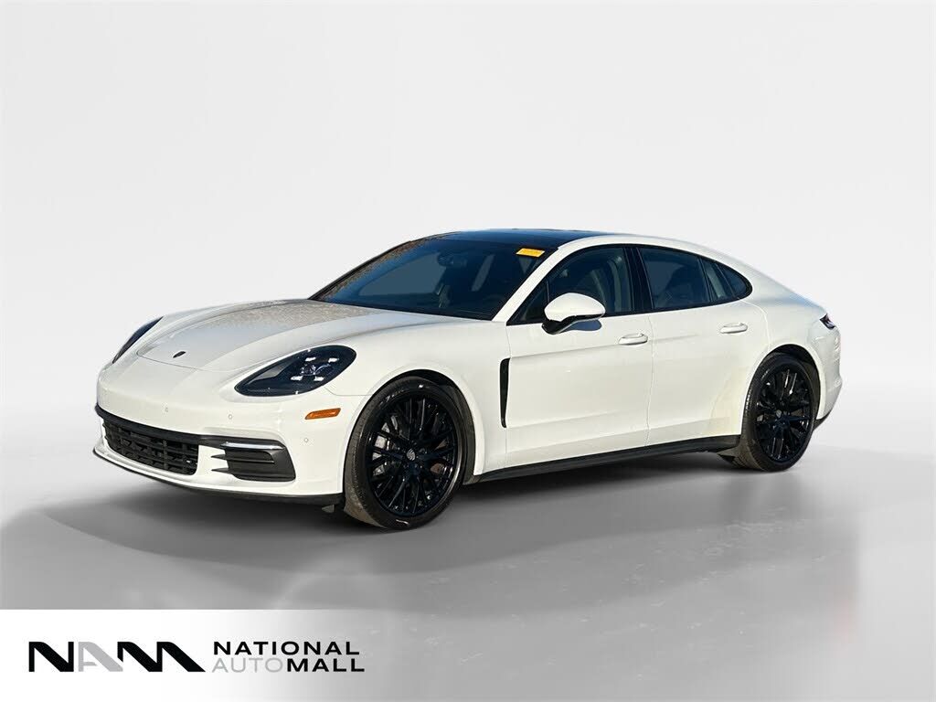 2019 PORSCHE Panamera