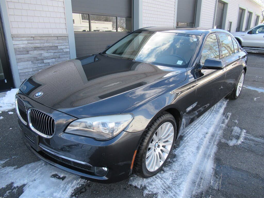 2012 BMW 7 Series