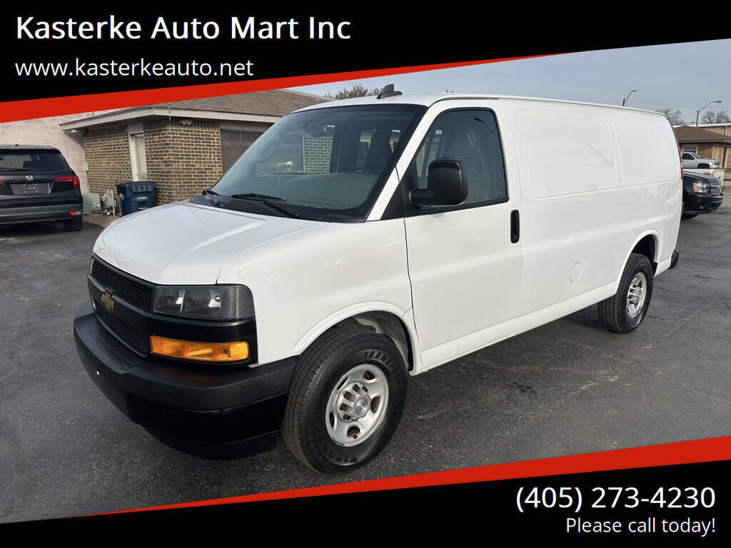 2020 CHEVROLET Express