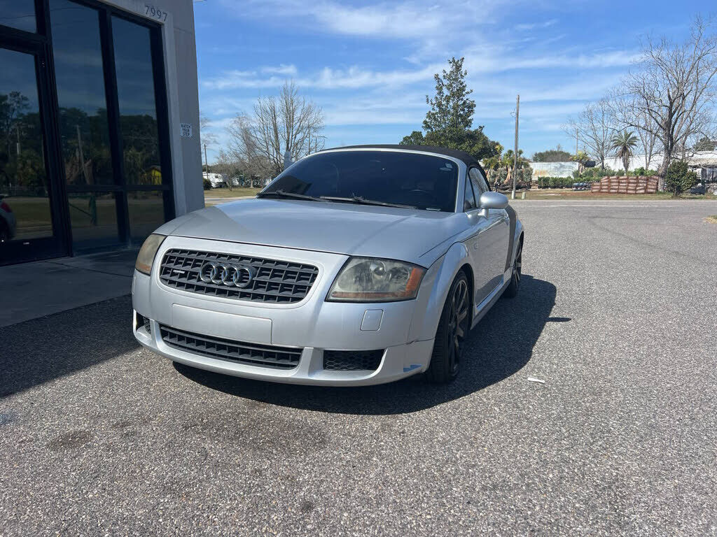 2004 AUDI TT