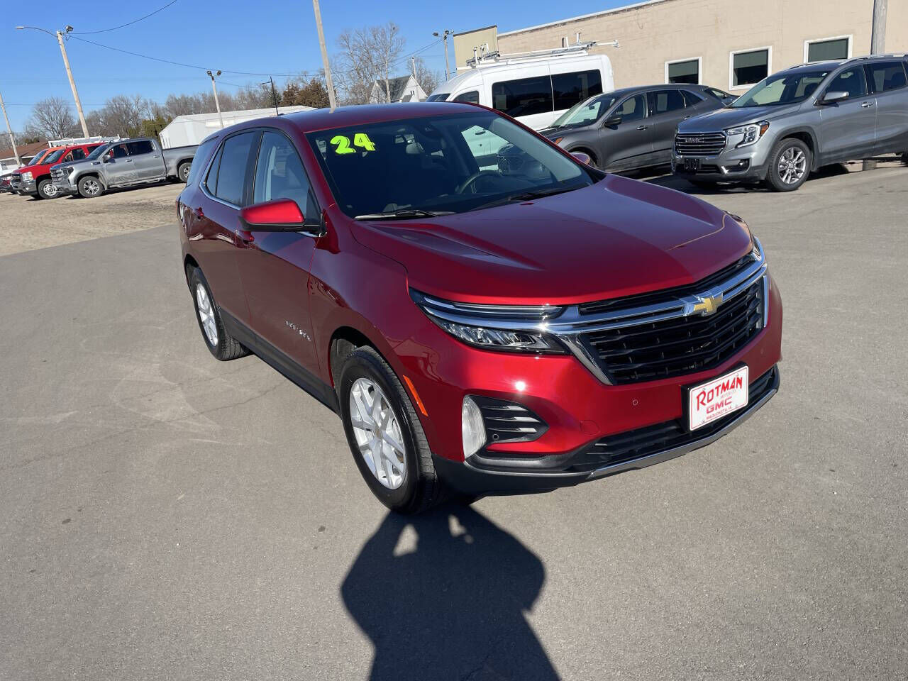 2024 CHEVROLET Equinox