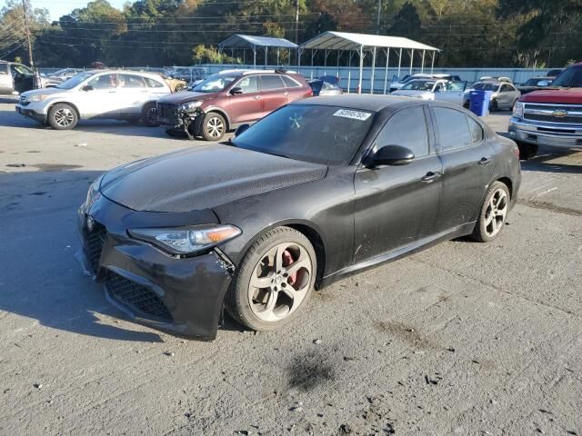 2017 ALFA ROMEO Giulia
