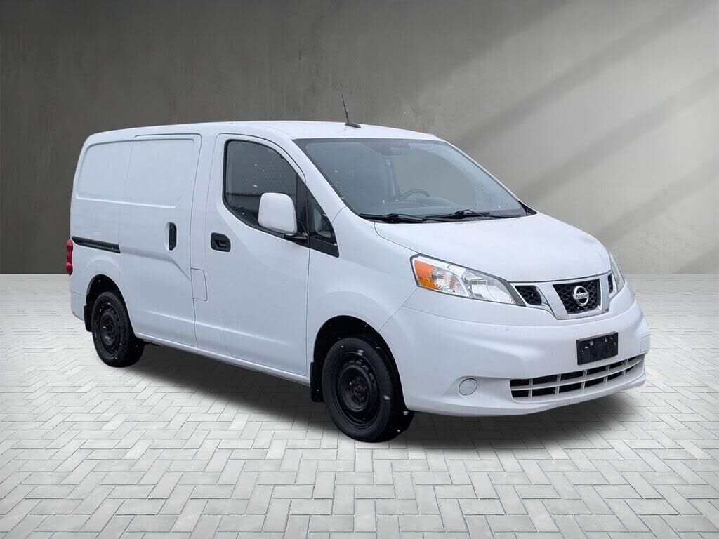 2020 NISSAN NV200