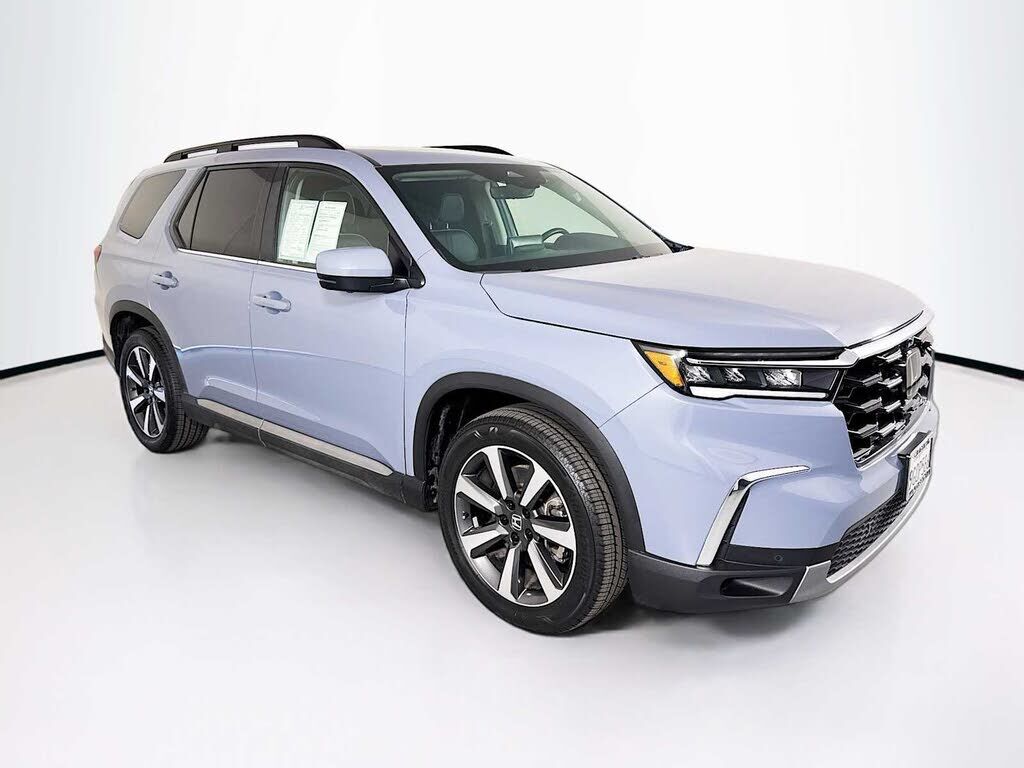 2023 HONDA Pilot