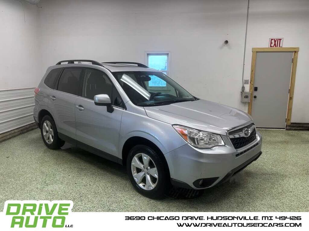2016 SUBARU Forester