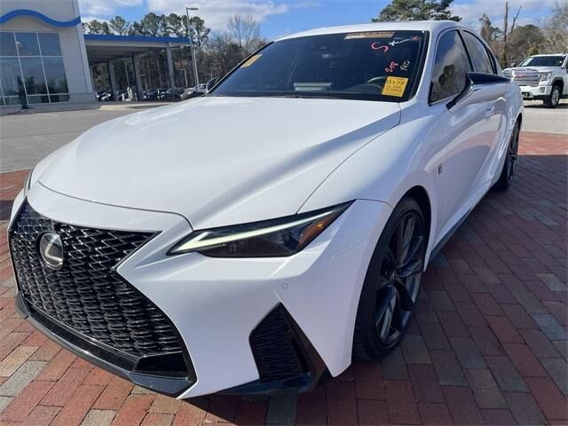 2023 LEXUS IS