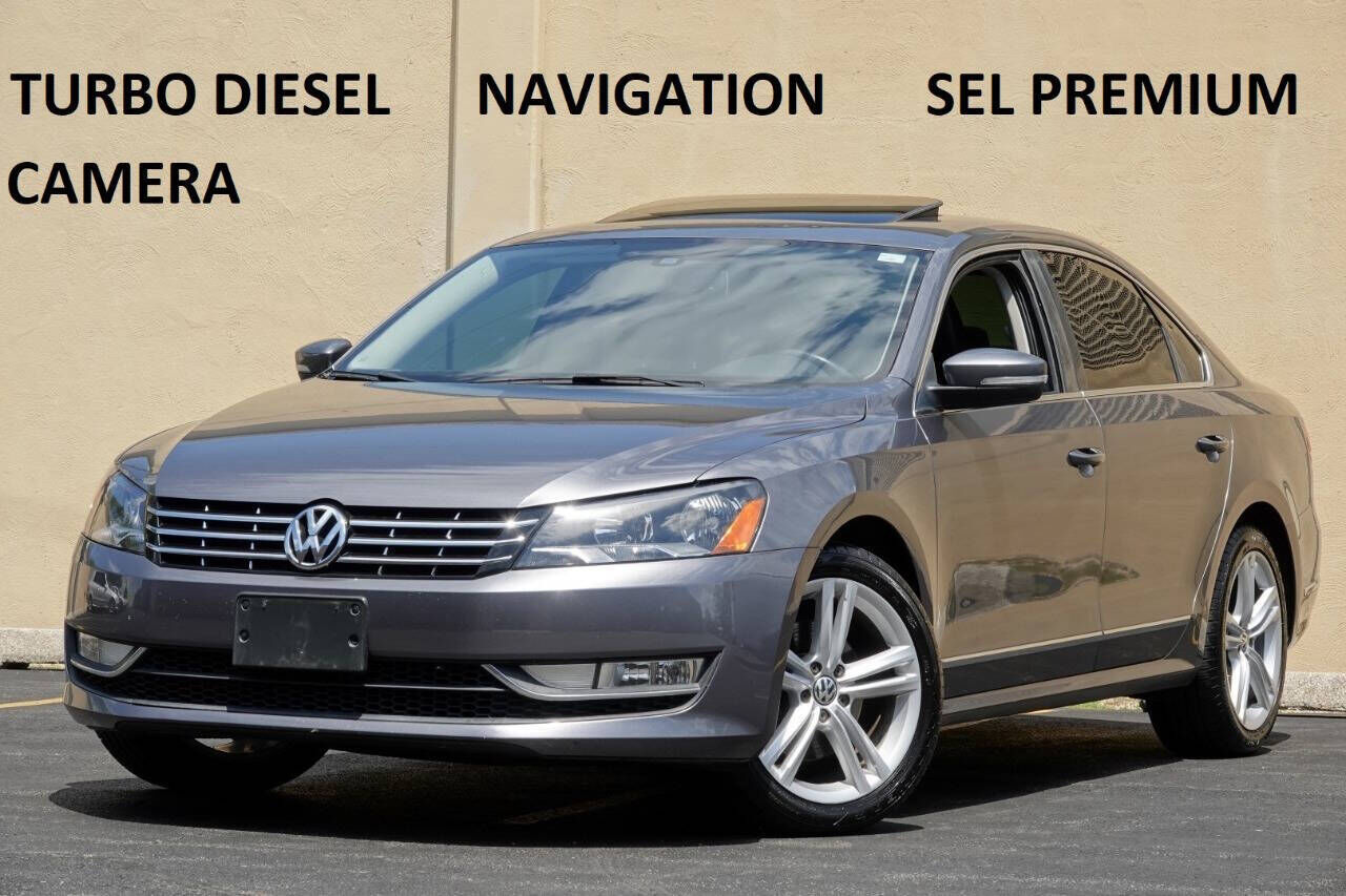 2013 VOLKSWAGEN Passat