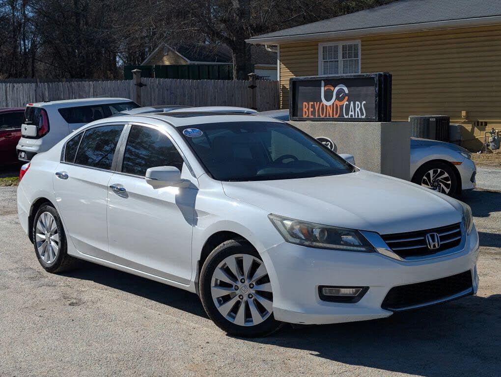 2013 HONDA Accord