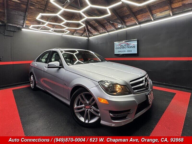 2012 MERCEDES-BENZ C-Class